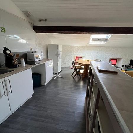Appartement Au Coeur De Carcassonne Exteriör bild